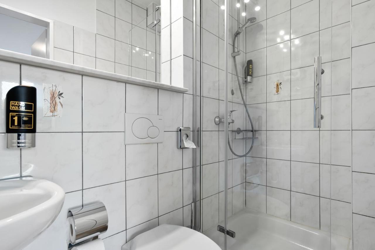 Apartment 4, Direkt Am Bahnhof Aachen Kültér fotó