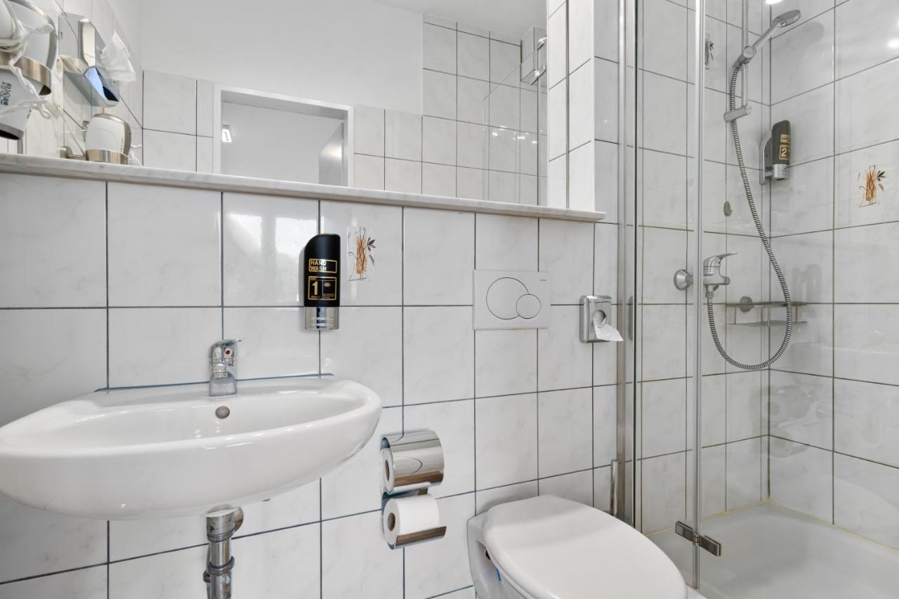 Apartment 4, Direkt Am Bahnhof Aachen Kültér fotó